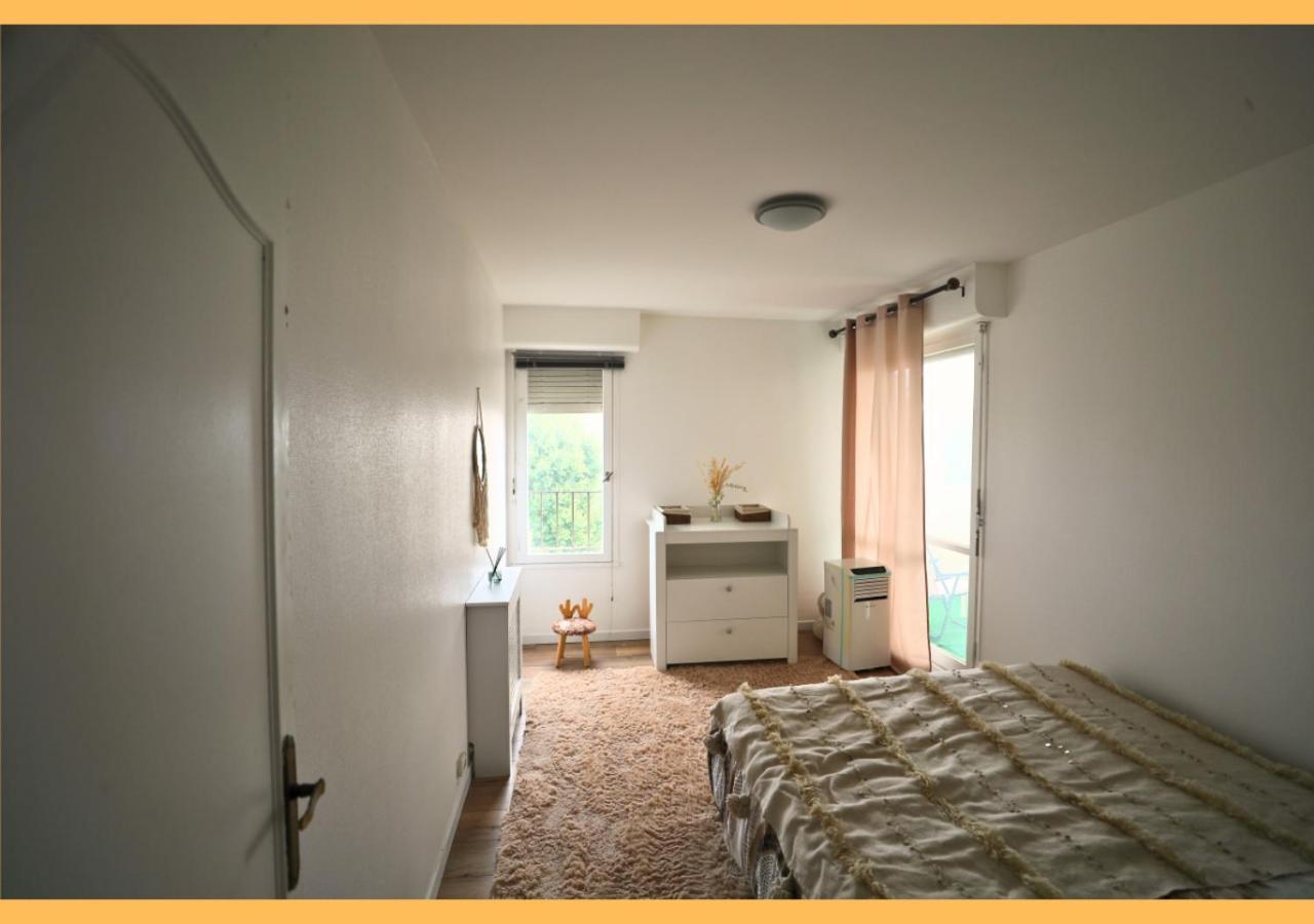 Apartmán Cocon Parisien Au Plessis - Court De Tennis Prive Le Plessis-Bouchard Exteriér fotografie